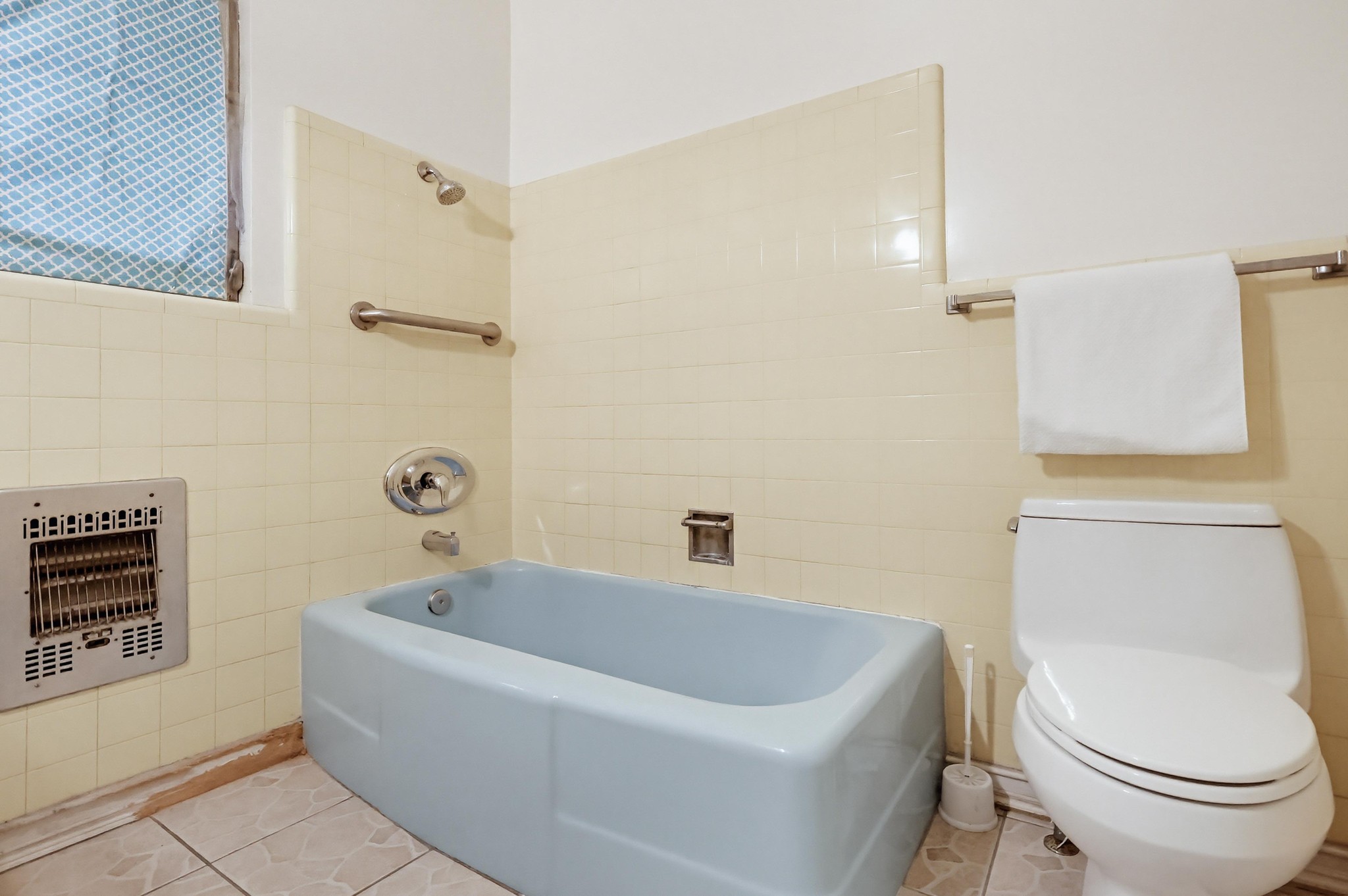 Virtual tour photo 70 of 110 for 8670 7th St