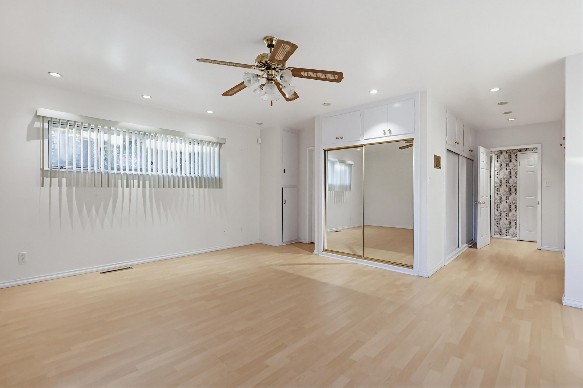 Virtual tour photo 83 of 110 for 8670 7th St