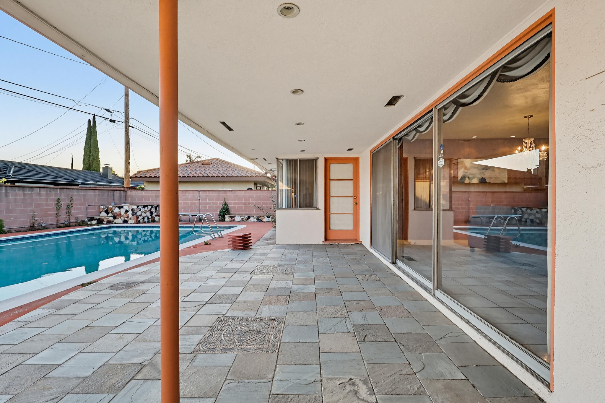 Virtual tour photo 101 of 110 for 8670 7th St