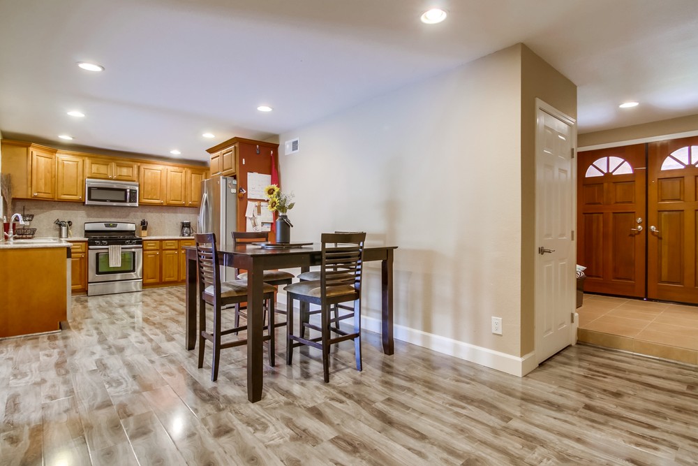 Virtual tour photo 15 of 42 for 869 Blackwood Dr