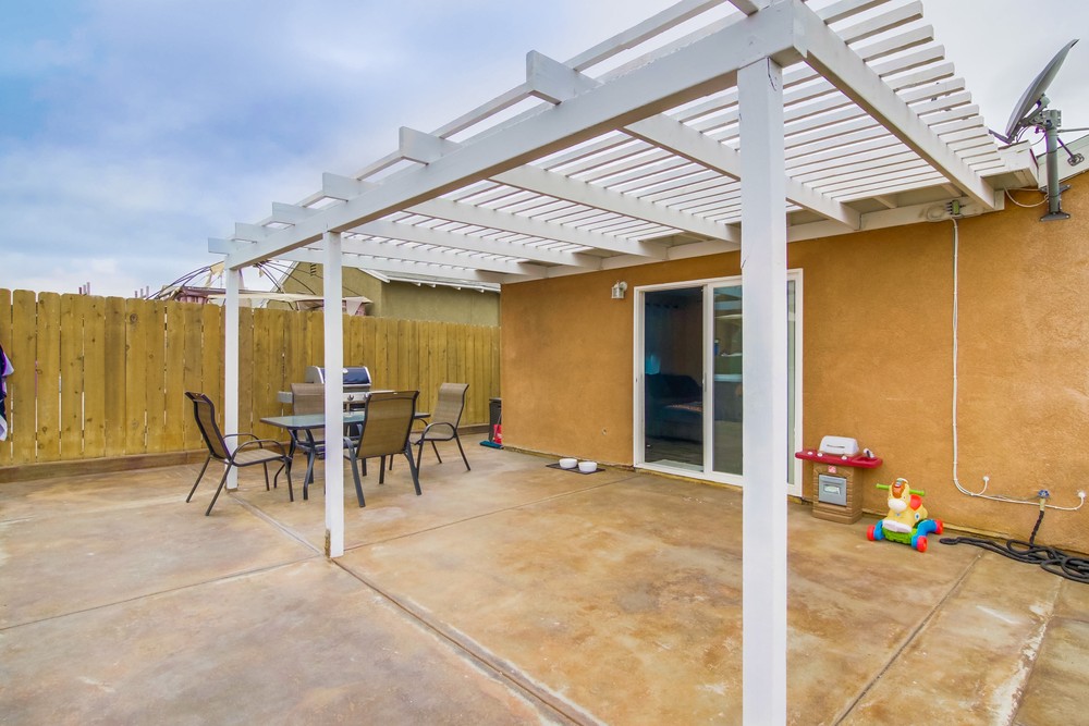 Virtual tour photo 37 of 42 for 869 Blackwood Dr