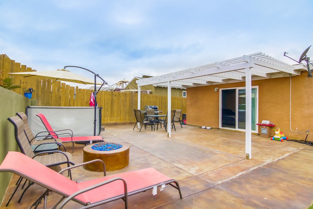 Virtual tour photo 38 of 42 for 869 Blackwood Dr