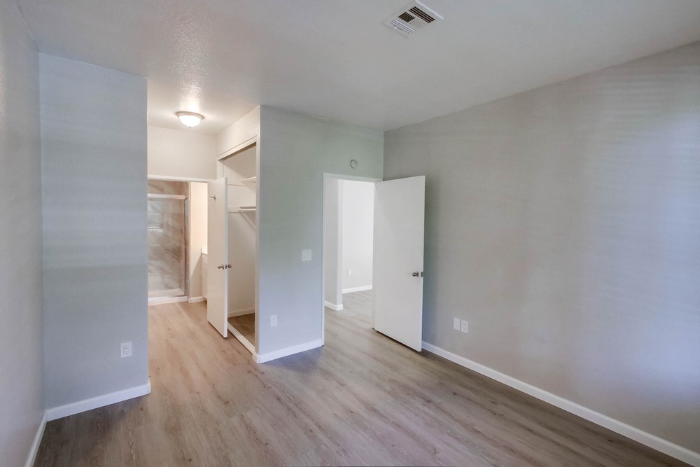 Virtual tour photo 24 of 36 for 8692 New Salem St UNIT 195