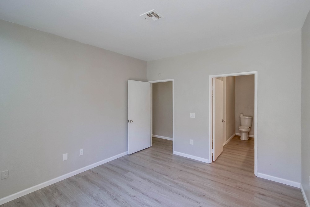 Virtual tour photo 32 of 36 for 8692 New Salem St UNIT 195