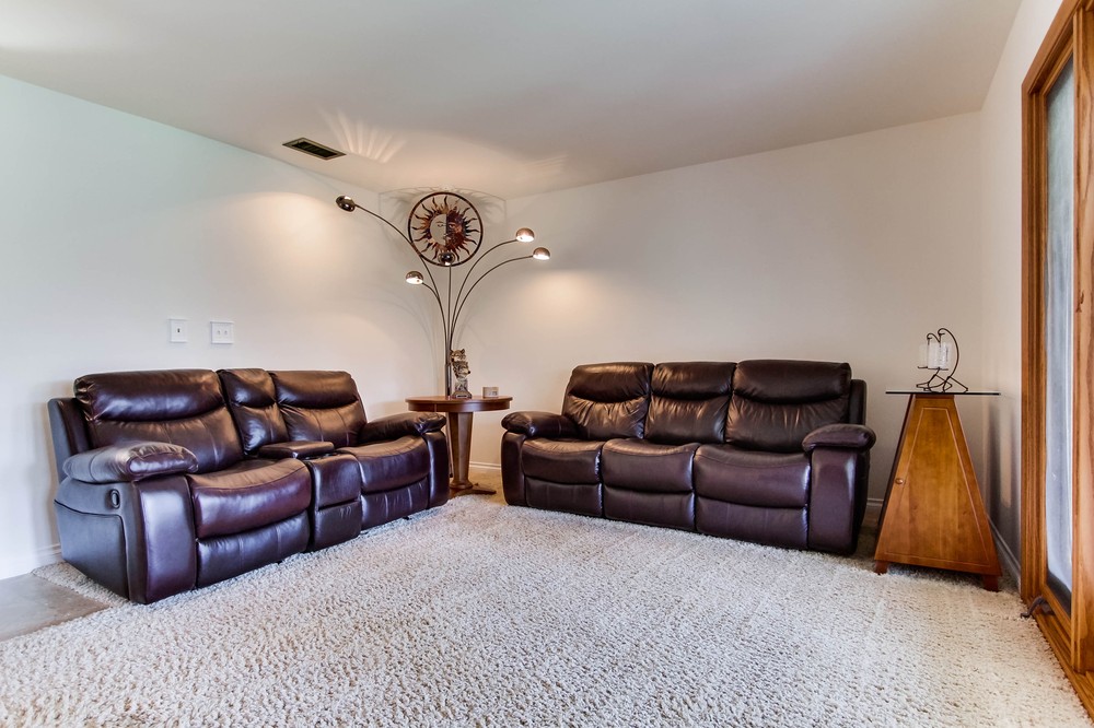 Virtual tour photo 6 of 33 for 8701 Blue Lake Drive