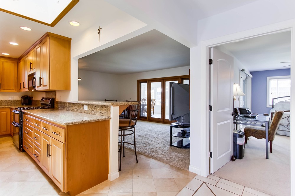 Virtual tour photo 11 of 33 for 8701 Blue Lake Drive