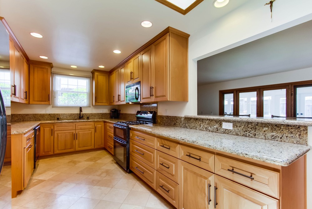 Virtual tour photo 13 of 33 for 8701 Blue Lake Drive