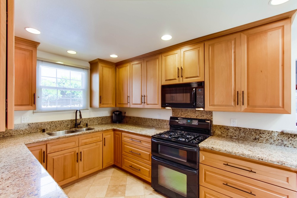 Virtual tour photo 14 of 33 for 8701 Blue Lake Drive