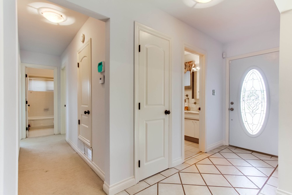 Virtual tour photo 16 of 33 for 8701 Blue Lake Drive