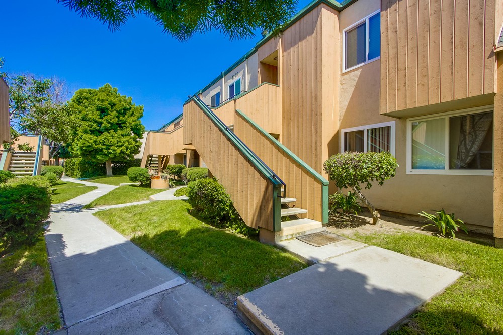 Virtual tour photo 4 of 51 for 8709 Lake Murray Blvd UNIT 7