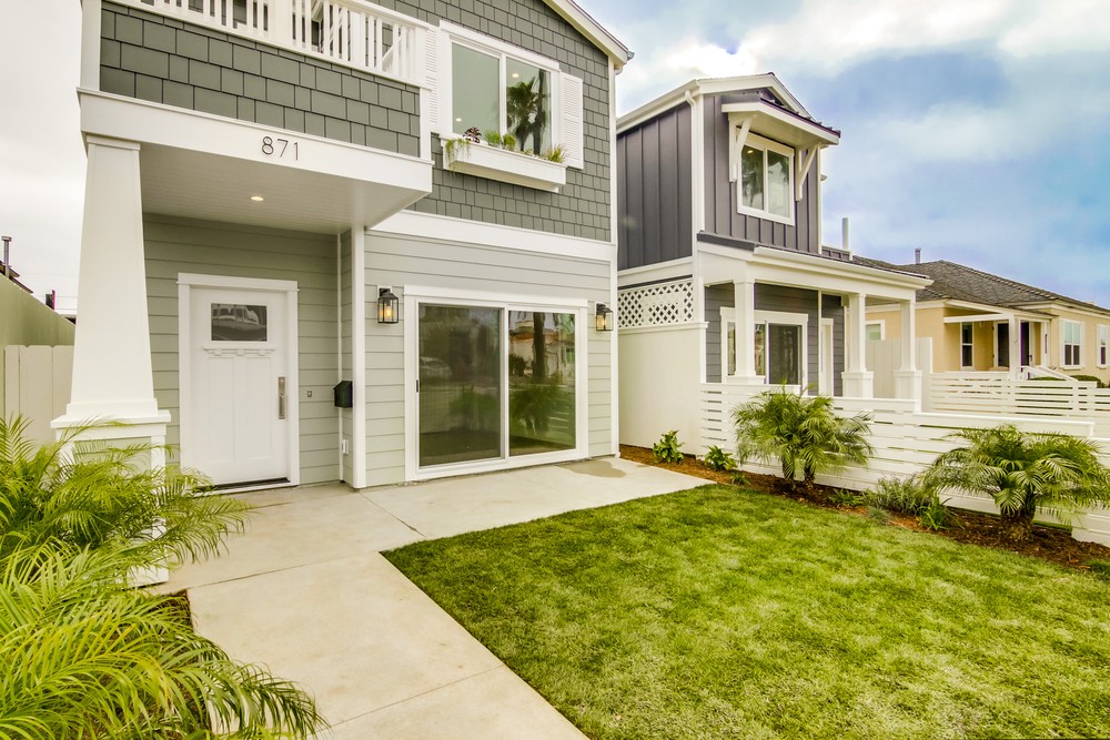 Virtual tour photo 8 of 44 for 871 Wilbur Ave