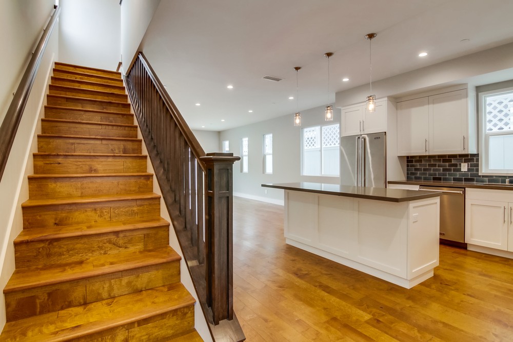 Virtual tour photo 12 of 44 for 871 Wilbur Ave