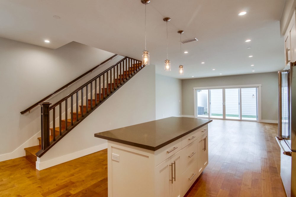 Virtual tour photo 13 of 44 for 871 Wilbur Ave