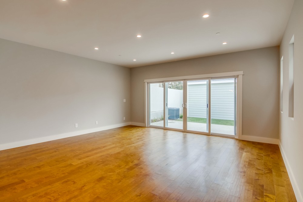 Virtual tour photo 33 of 44 for 871 Wilbur Ave