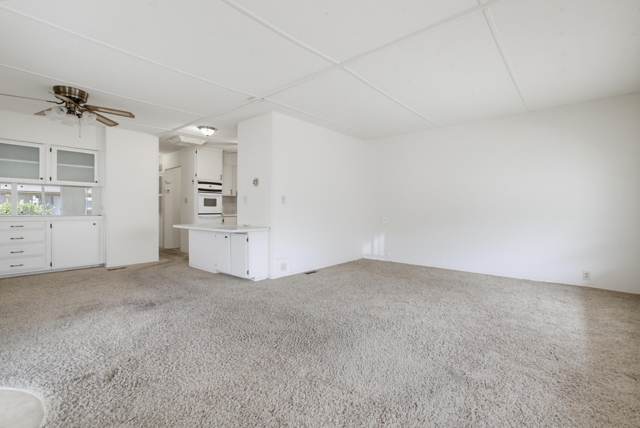 Virtual tour photo 6 of 42 for 8712 Magnolia Ave Spc 54