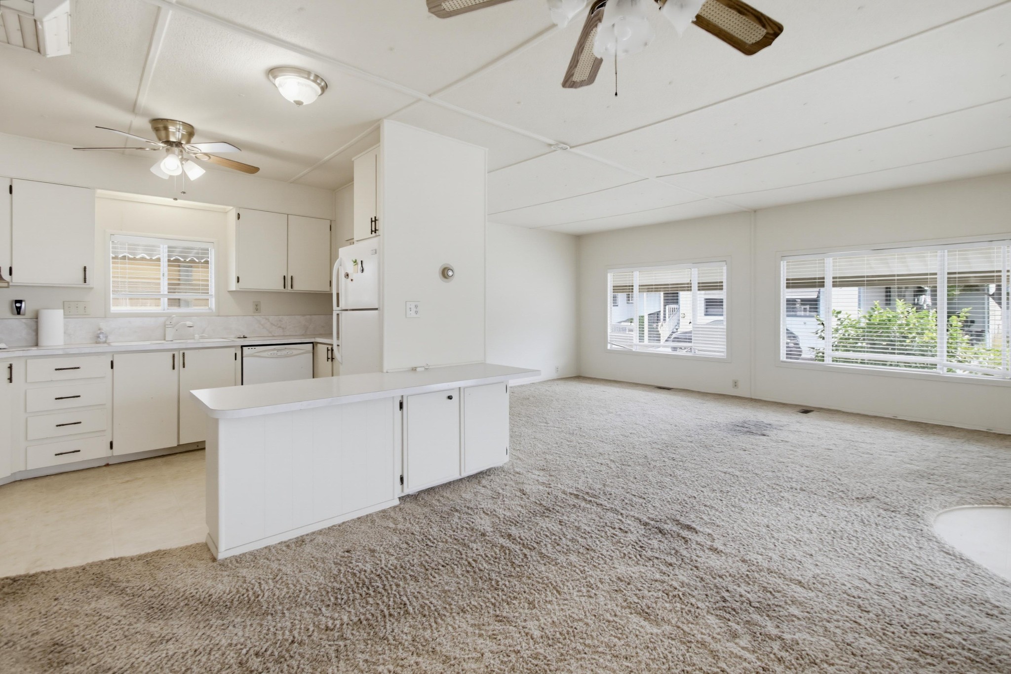 Virtual tour photo 11 of 42 for 8712 Magnolia Ave Spc 54