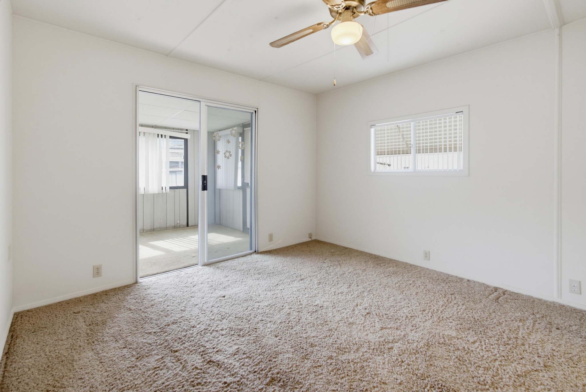 Virtual tour photo 23 of 42 for 8712 Magnolia Ave Spc 54