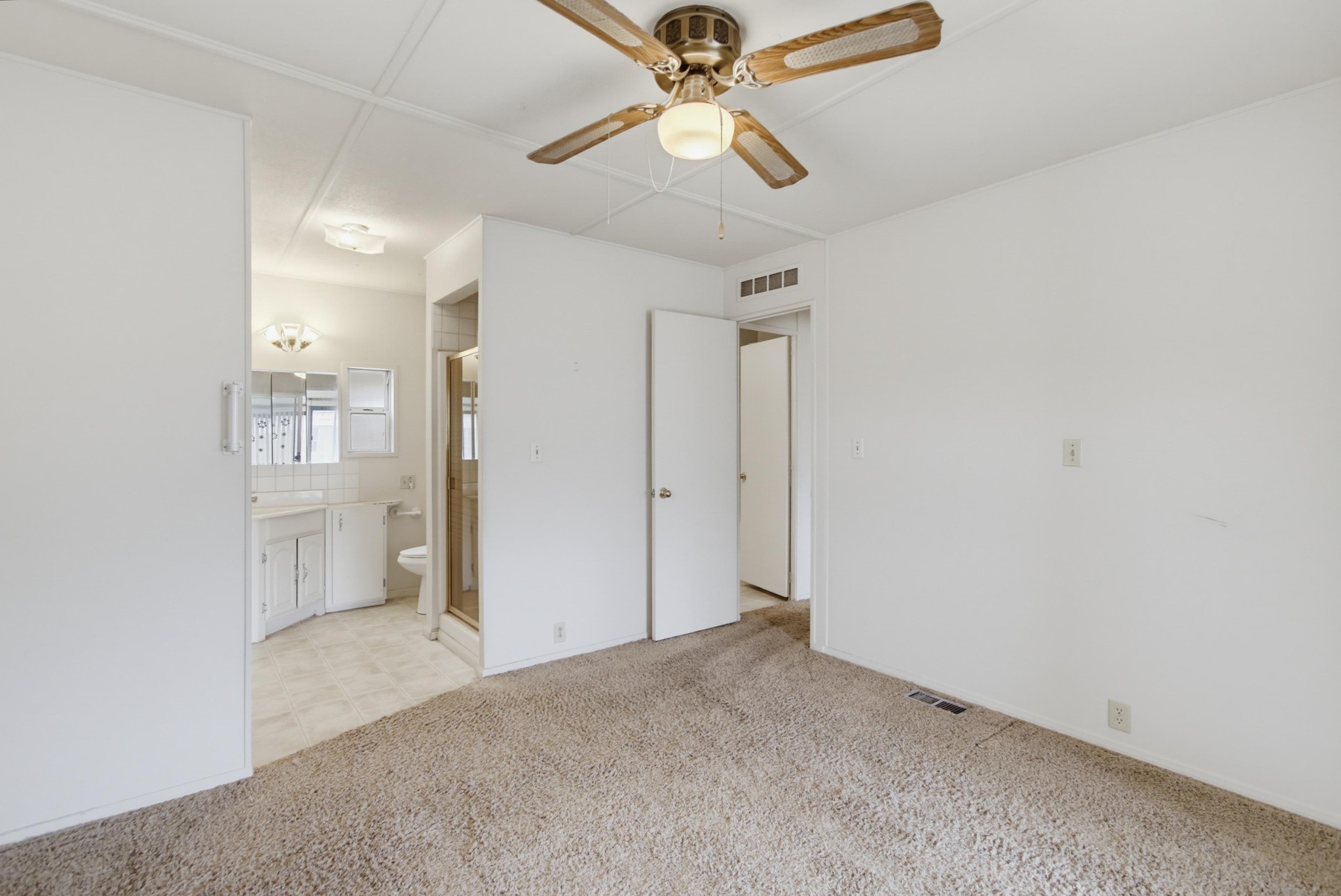 Virtual tour photo 25 of 42 for 8712 Magnolia Ave Spc 54