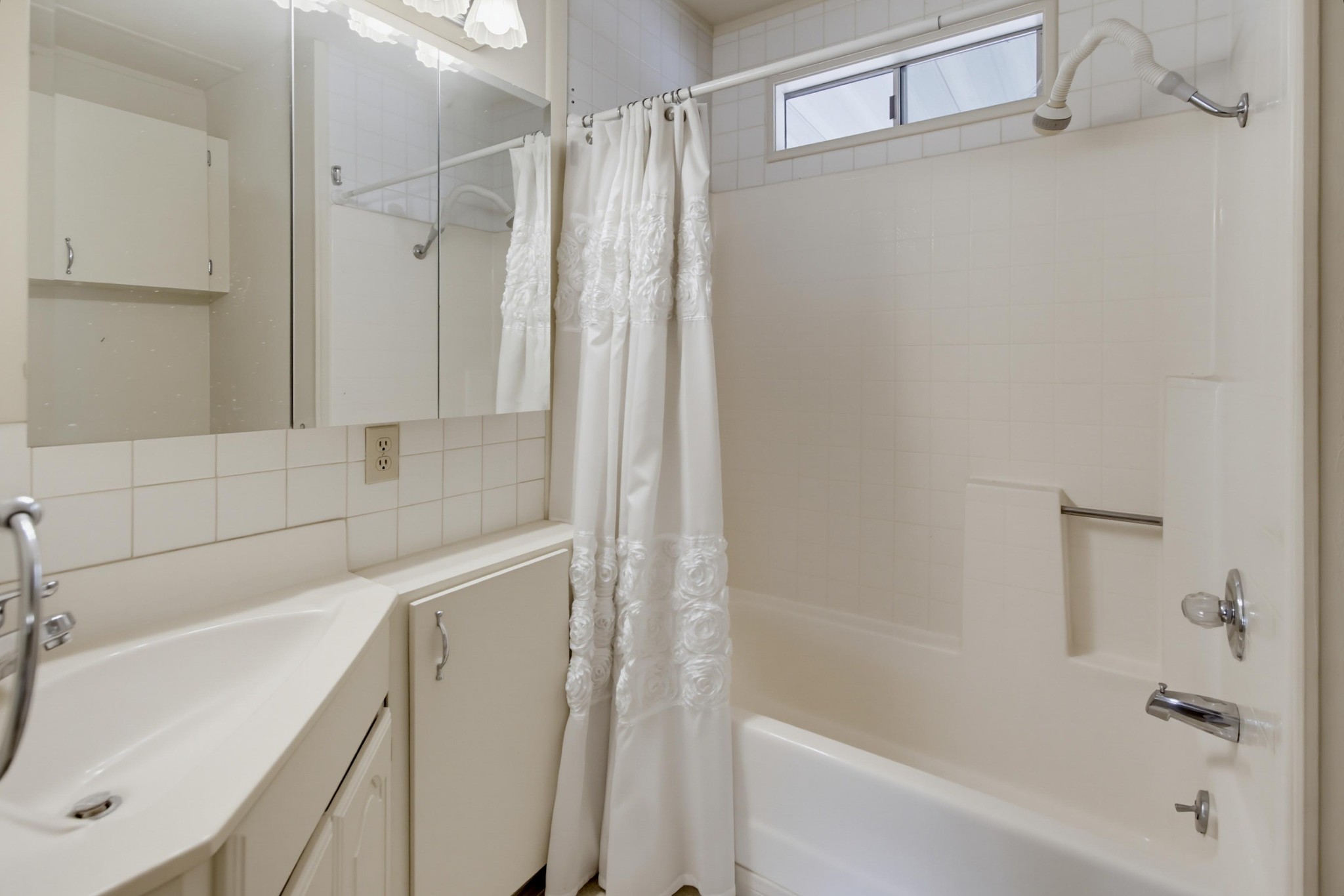 Virtual tour photo 30 of 42 for 8712 Magnolia Ave Spc 54