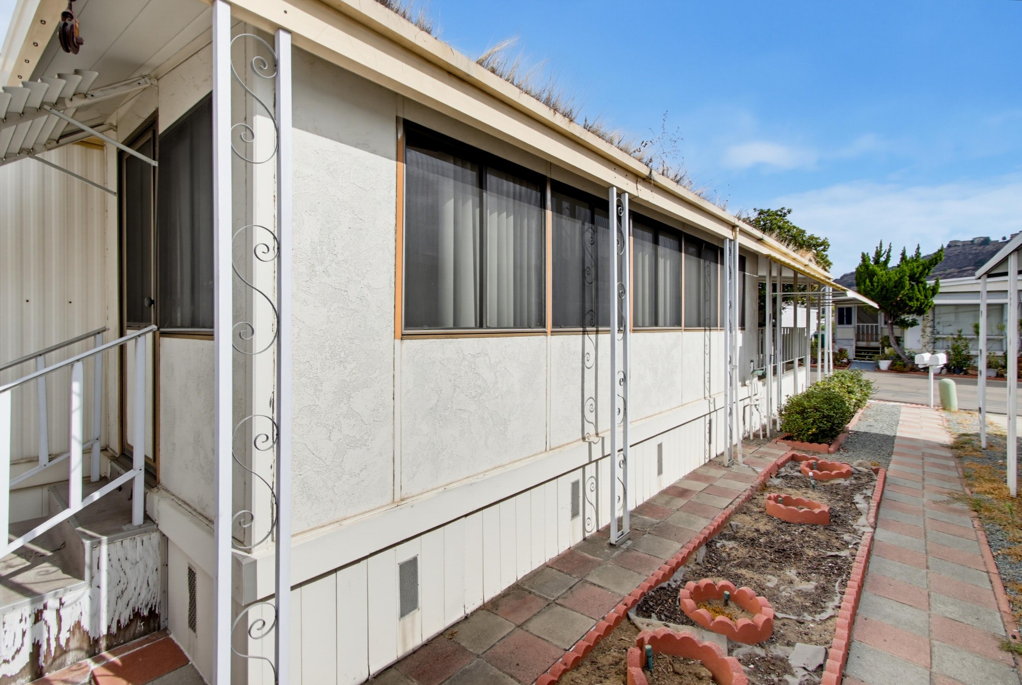 Virtual tour photo 39 of 42 for 8712 Magnolia Ave Spc 54