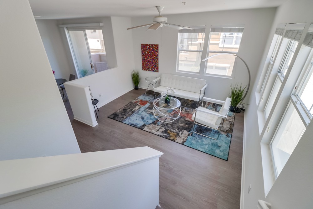 Virtual tour photo 7 of 40 for 8713 Plaza Square