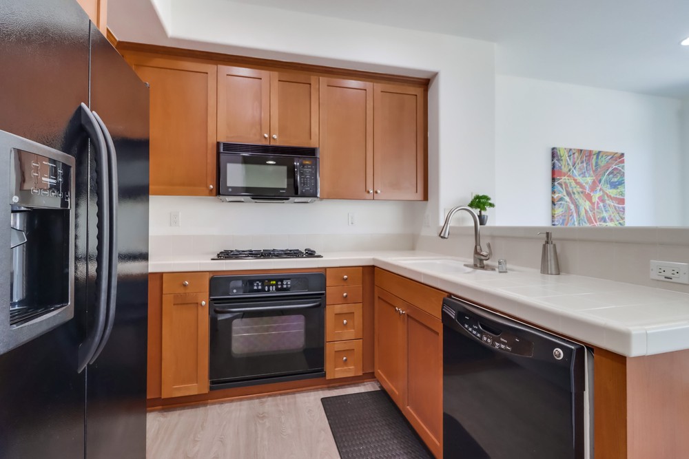 Virtual tour photo 15 of 40 for 8713 Plaza Square