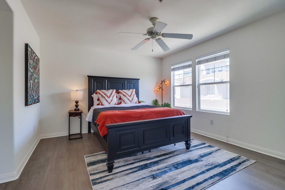 Virtual tour photo 28 of 40 for 8713 Plaza Square