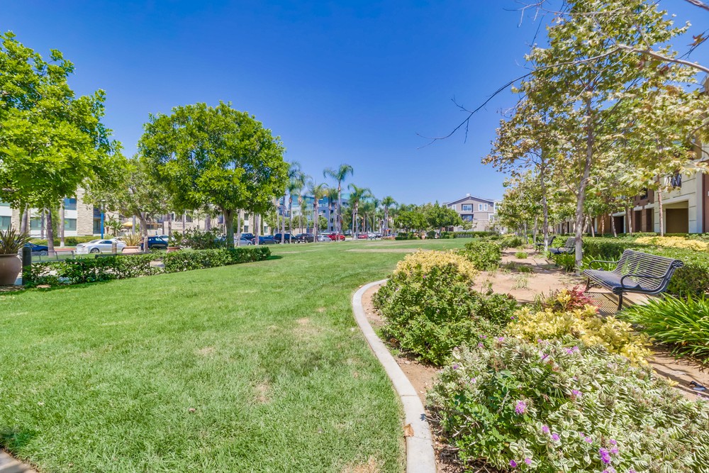 Virtual tour photo 41 of 40 for 8713 Plaza Square