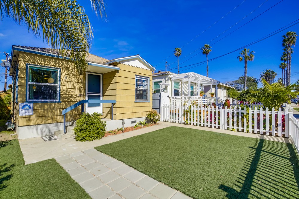 Virtual tour photo 9 of 32 for 872 Thomas Ave