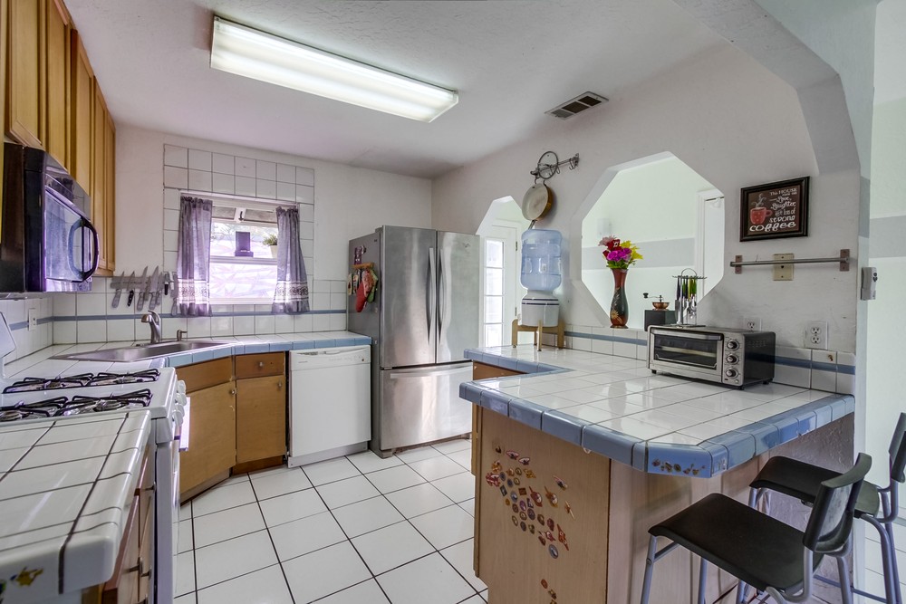 Virtual tour photo 12 of 31 for 8720 San Vicente St