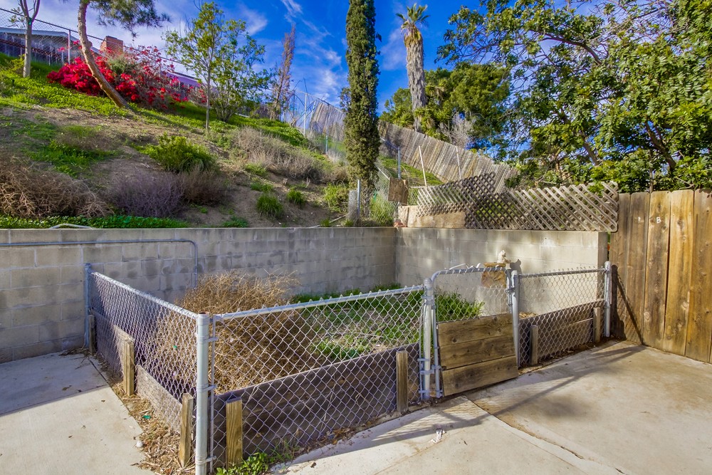 Virtual tour photo 27 of 31 for 8720 San Vicente St
