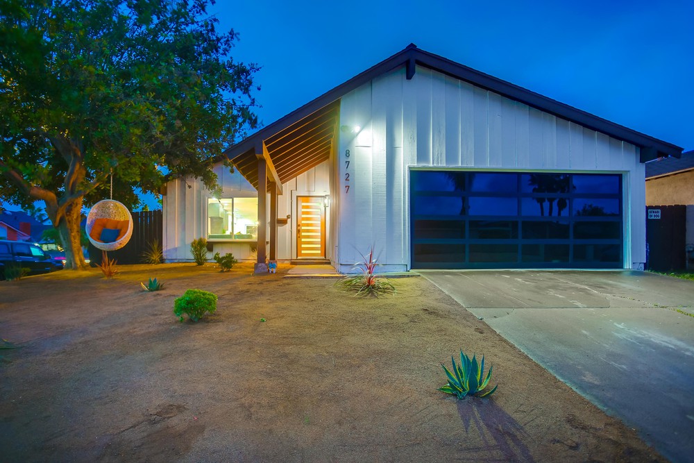 Virtual tour photo 4 of 54 for 8727 Octans St
