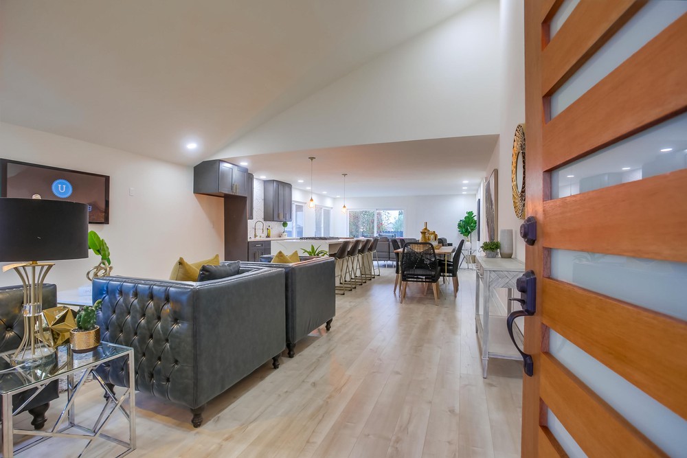 Virtual tour photo 8 of 54 for 8727 Octans St