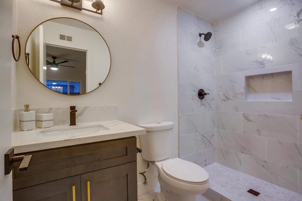 Virtual tour photo 32 of 54 for 8727 Octans St