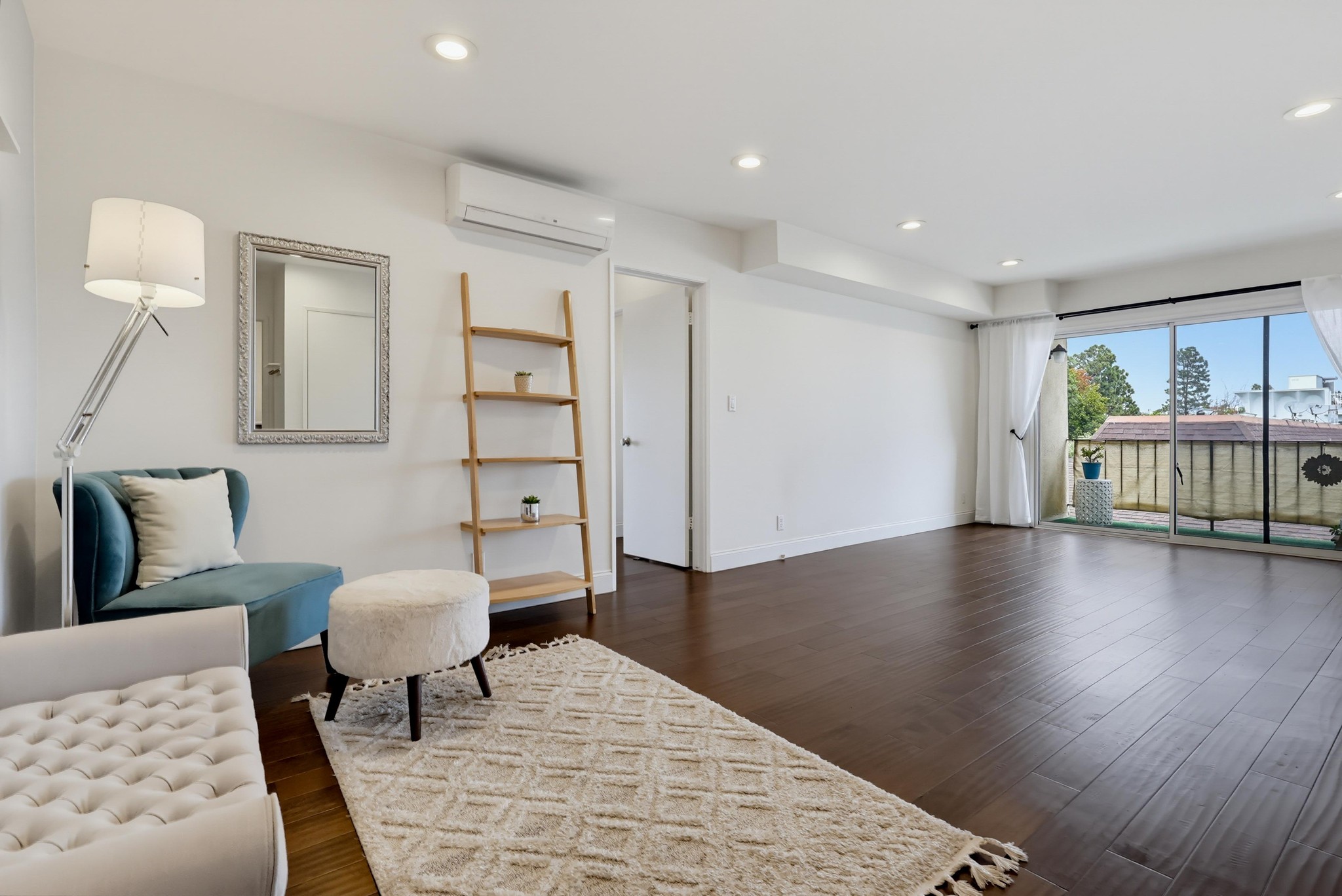 Virtual tour photo 12 of 76 for 8738 Delgany Ave