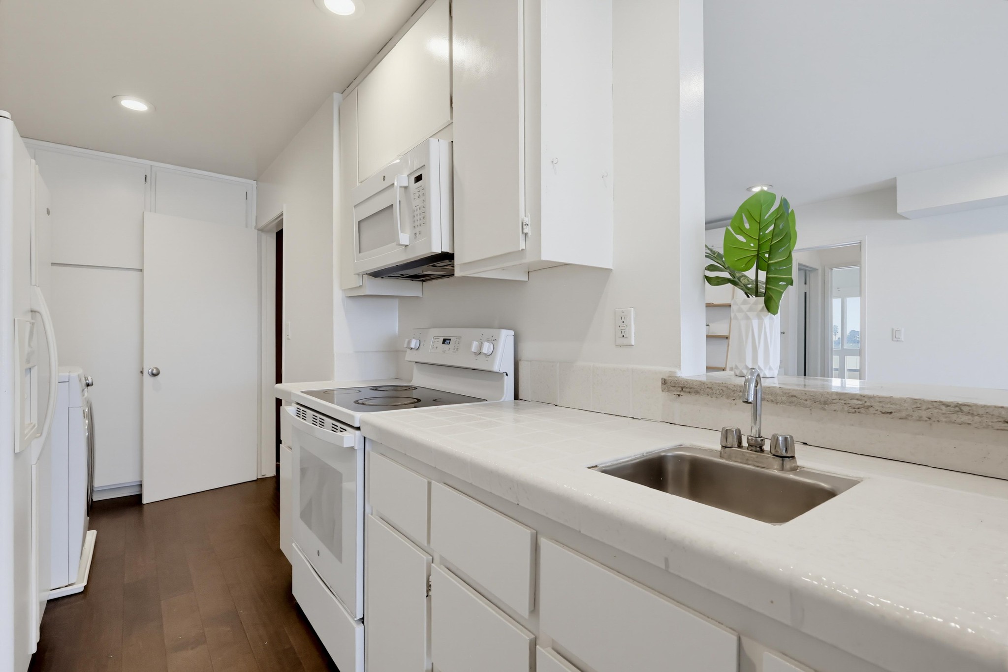 Virtual tour photo 33 of 76 for 8738 Delgany Ave