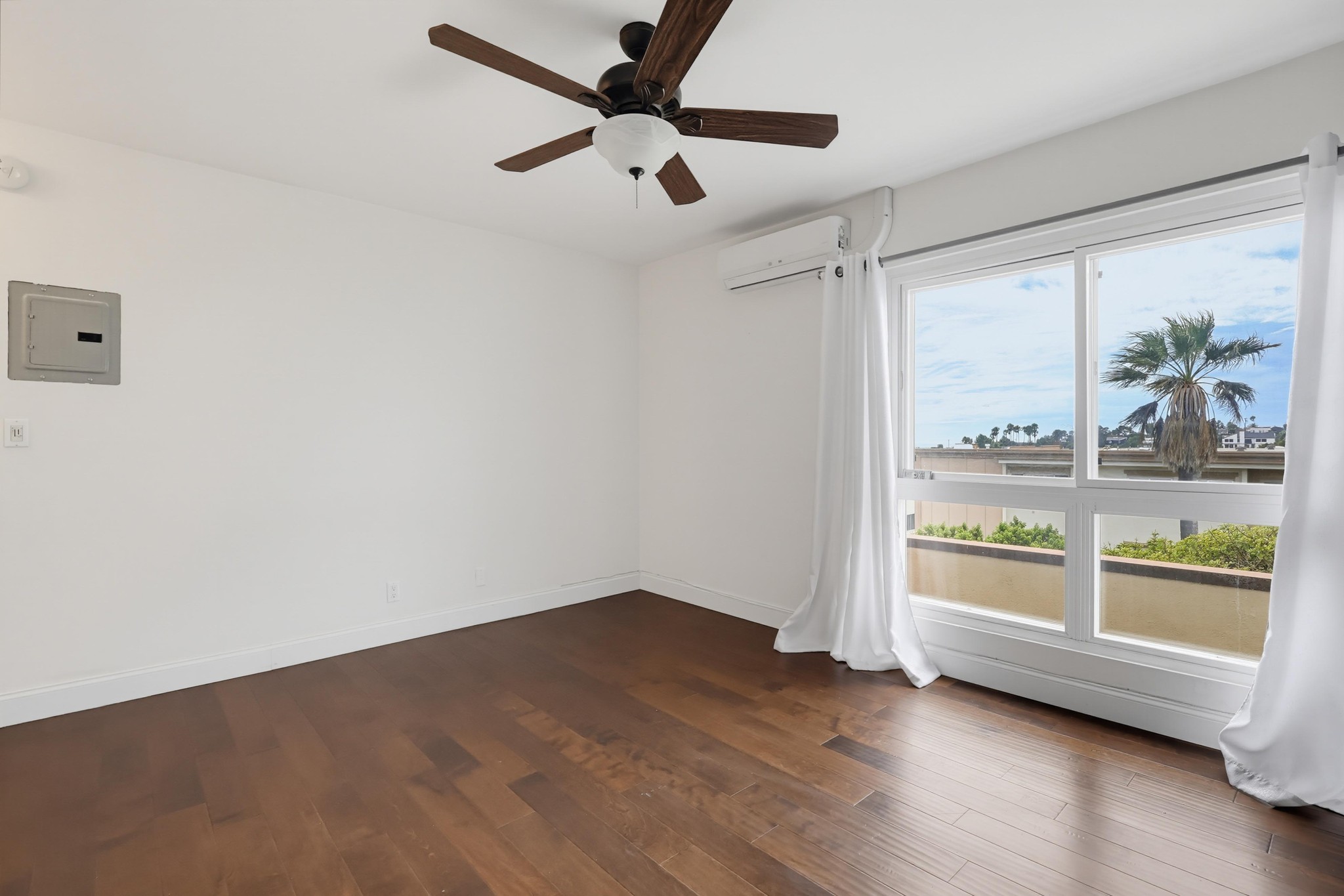 Virtual tour photo 51 of 76 for 8738 Delgany Ave