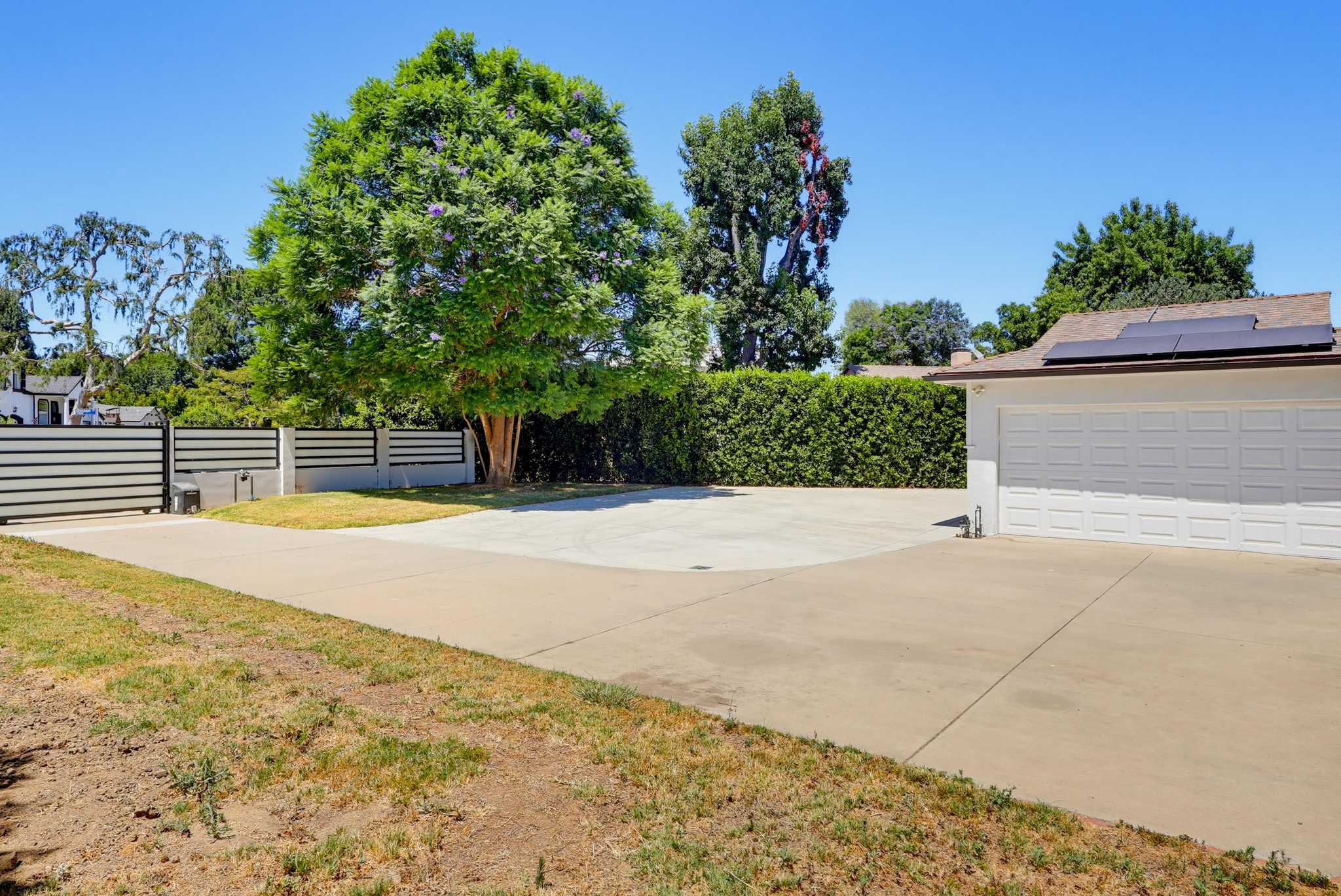 Virtual tour photo 9 of 178 for 8740 Paso Robles Ave
