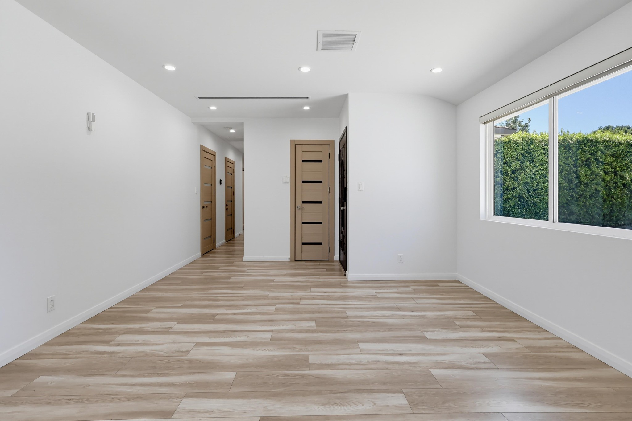 Virtual tour photo 15 of 178 for 8740 Paso Robles Ave