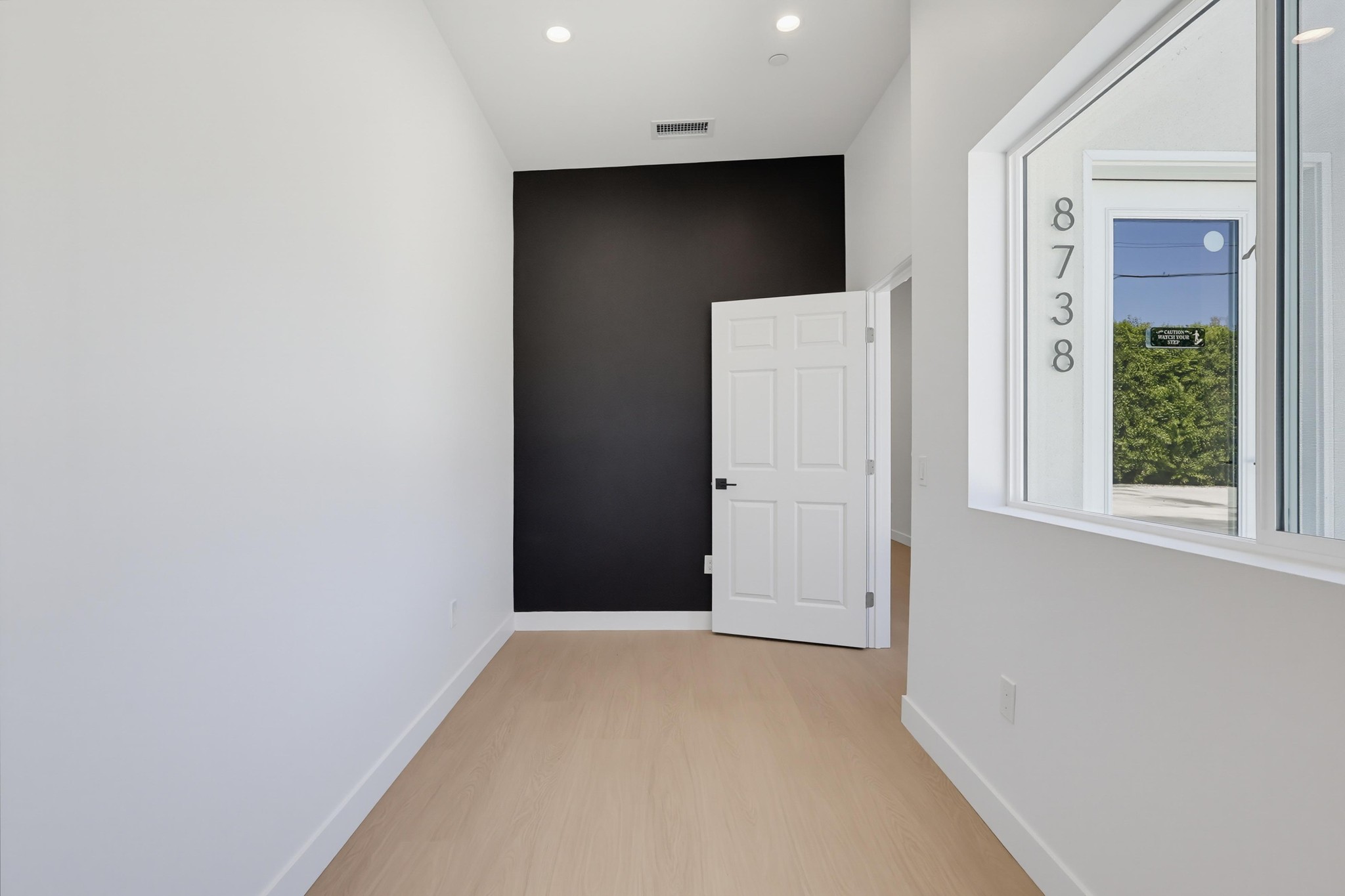 Virtual tour photo 96 of 178 for 8740 Paso Robles Ave