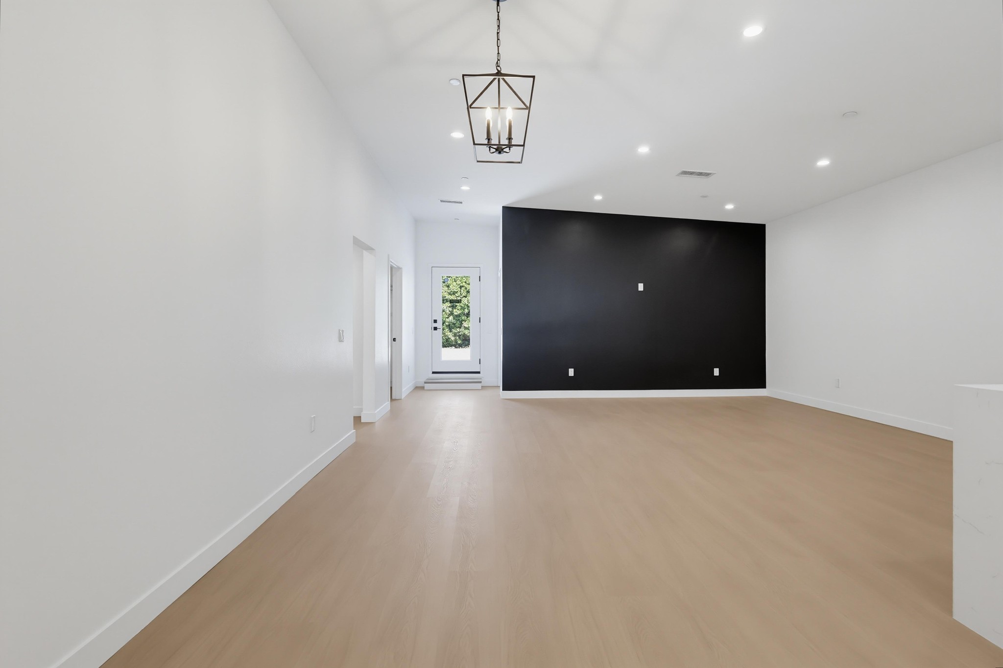 Virtual tour photo 109 of 178 for 8740 Paso Robles Ave