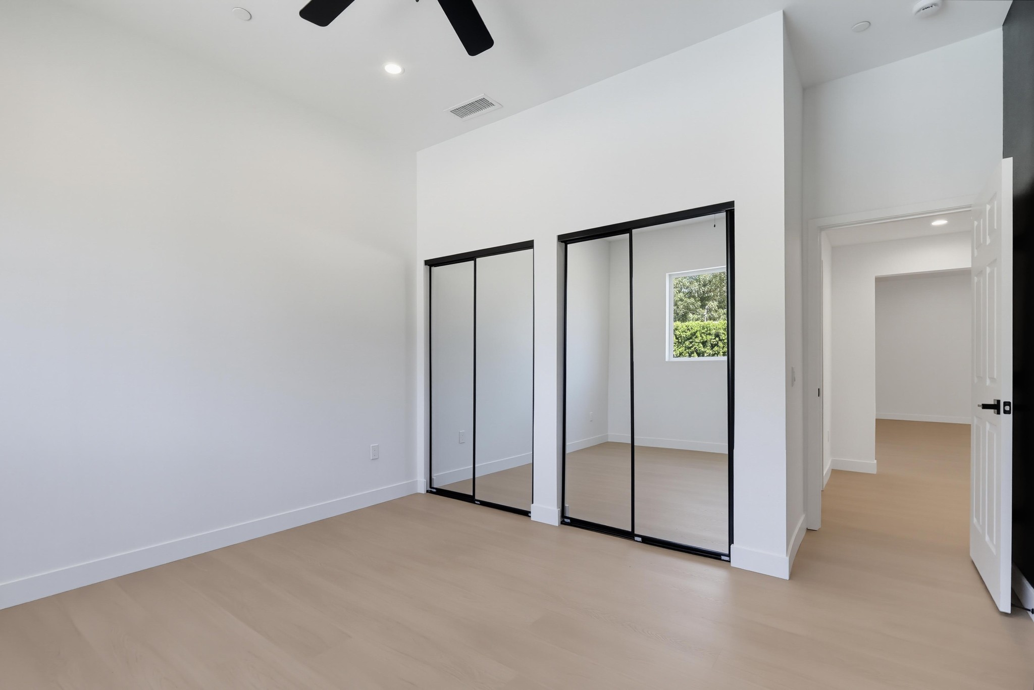 Virtual tour photo 127 of 178 for 8740 Paso Robles Ave