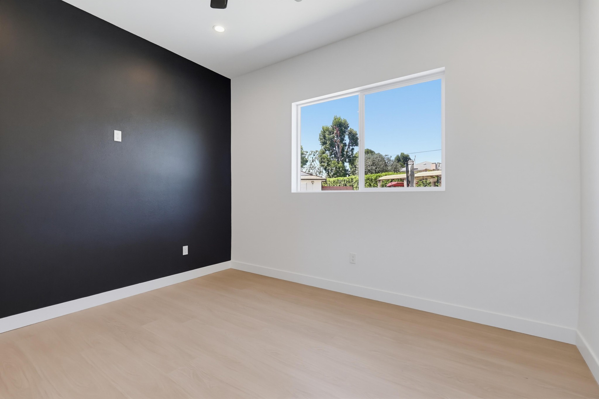 Virtual tour photo 129 of 178 for 8740 Paso Robles Ave