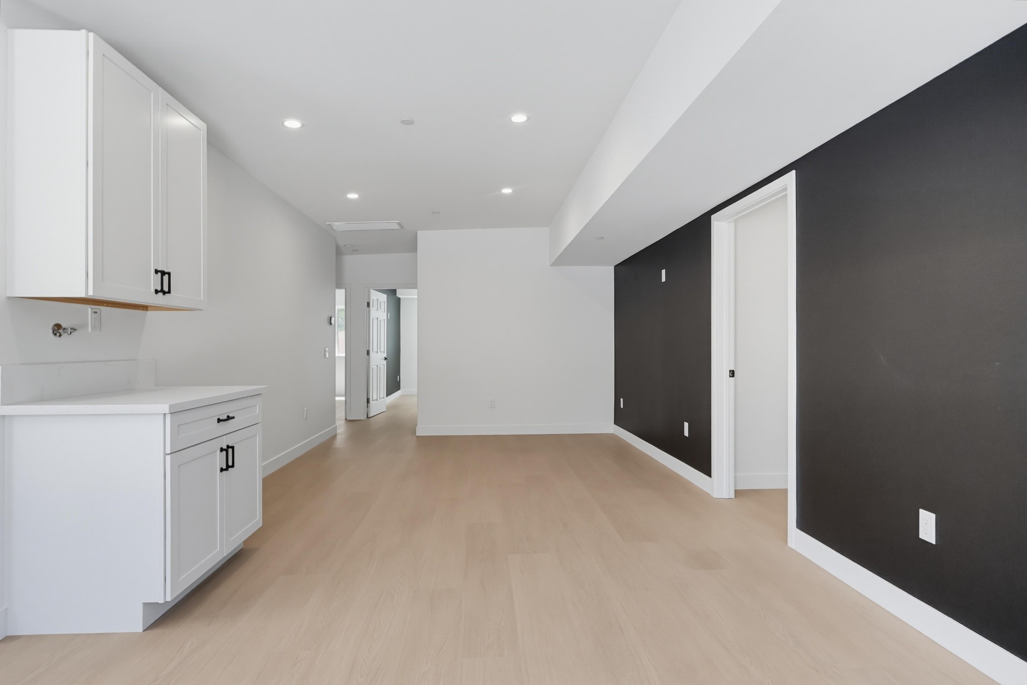 Virtual tour photo 147 of 178 for 8740 Paso Robles Ave