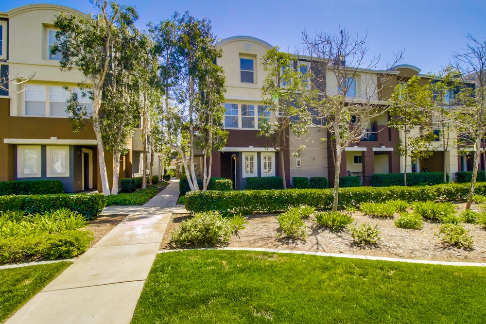 Virtual tour photo 3 of 39 for 8742 Esplanade Park Ln