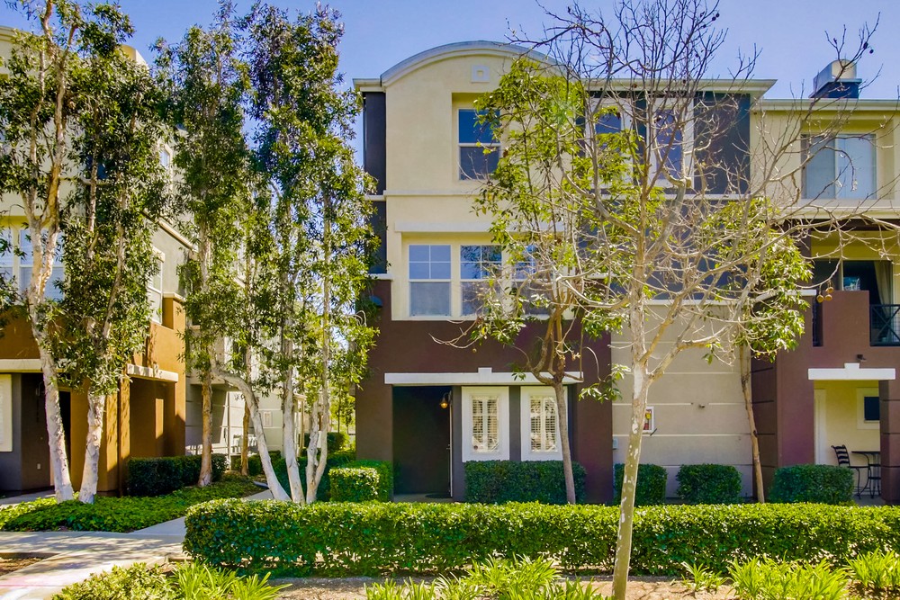 Virtual tour photo 4 of 39 for 8742 Esplanade Park Ln