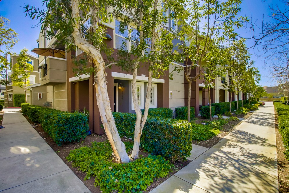 Virtual tour photo 5 of 39 for 8742 Esplanade Park Ln