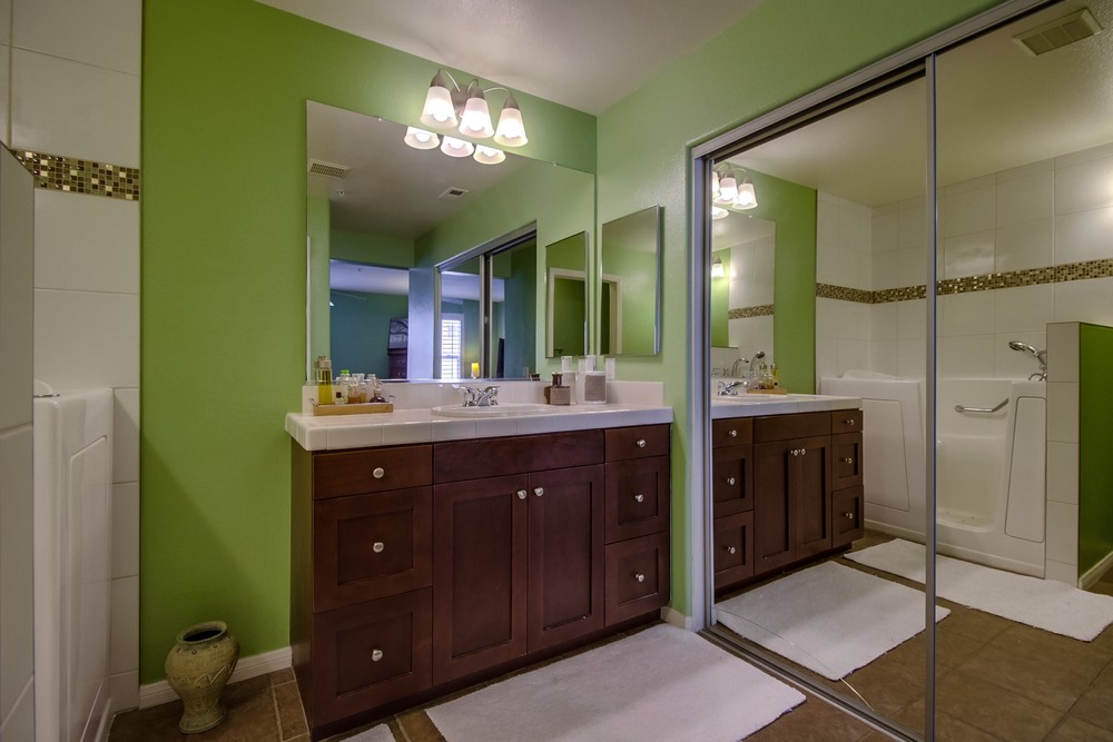 Virtual tour photo 28 of 39 for 8742 Esplanade Park Ln