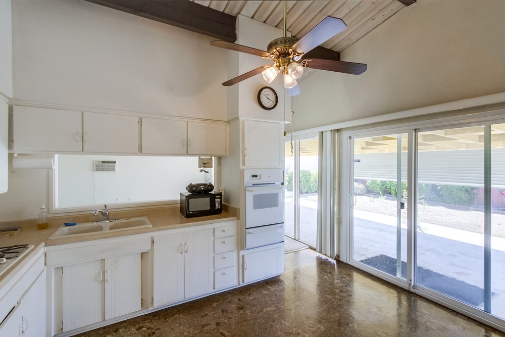Virtual tour photo 14 of 38 for 8747 Lake Ashmere Dr