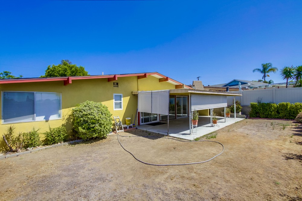 Virtual tour photo 35 of 38 for 8747 Lake Ashmere Dr